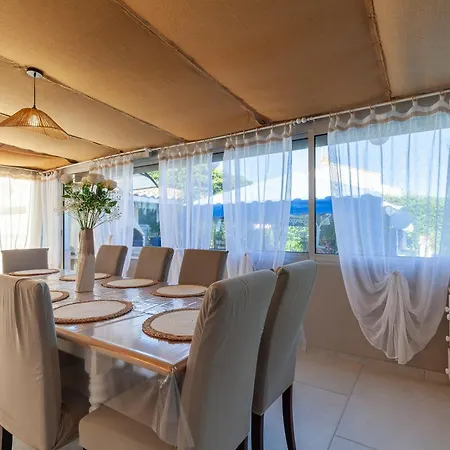 Soleil Et Douceur Villa